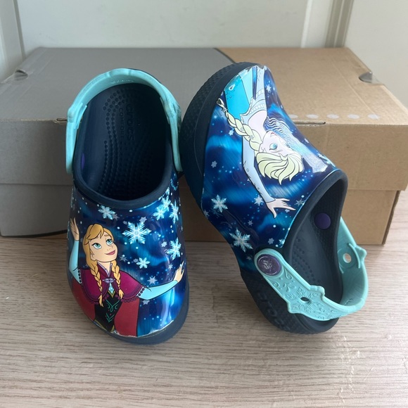 CROCS Disney Frozen Toddler Sandal- SZ 10 C - Picture 5 of 13
